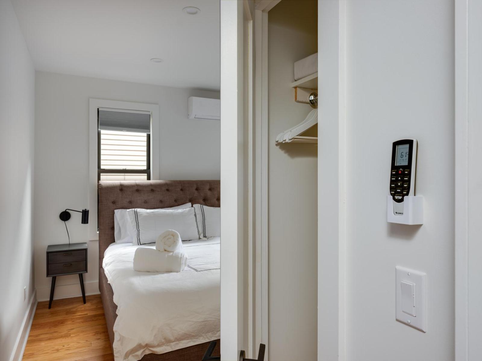 Three Bedroom Brooklynite Suite! New York Bagian luar foto
